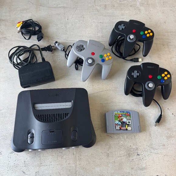 Original Nintendo 64 Premium Bundle - (3 Controllers & Mario Kart) - Picture 1 of 5